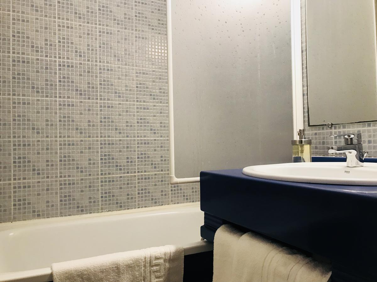 Tourhotel Bethune Bagian luar foto