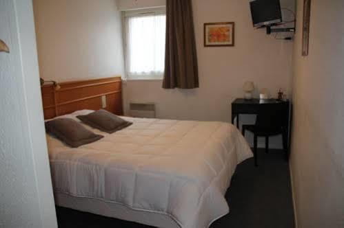 Tourhotel Bethune Bagian luar foto